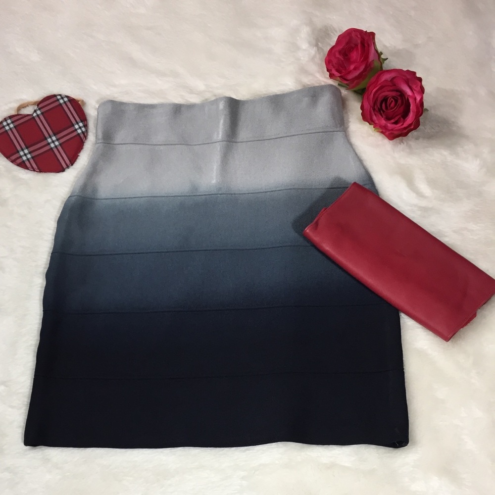 🌷New PiceCut🌷Pre-owned Stretch-layers blue skirt